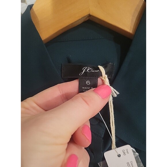 NWT J. Crew Button Up Shirt Long Sleeve 100% Silk Blouse Forest Green Size 6 - Picture 5 of 9